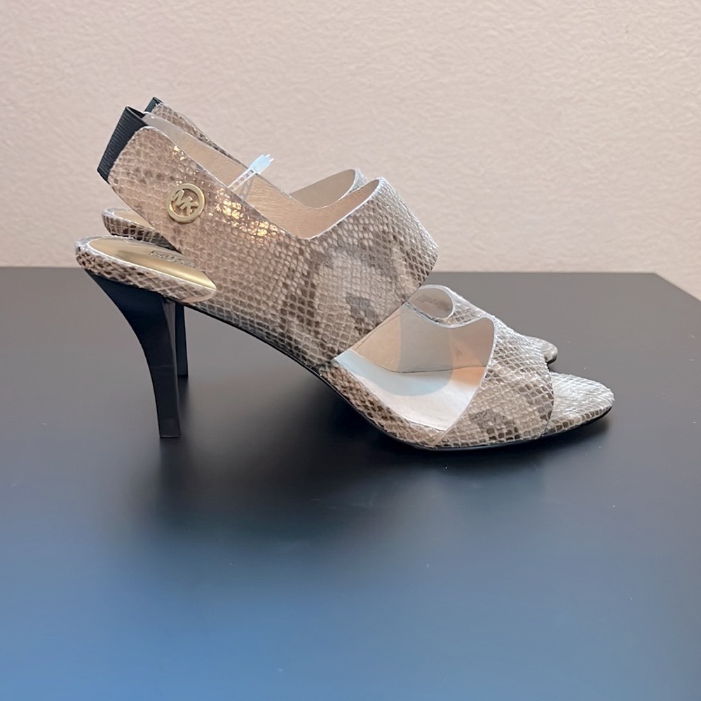 Michael Michael Kors Snakeskin Open Toe Heels Siz… - image 2